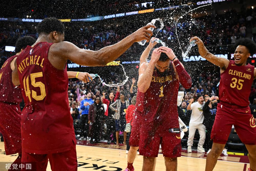 塔图姆作为 塔图姆作为