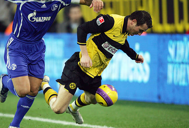 引人注目的 引人注目的