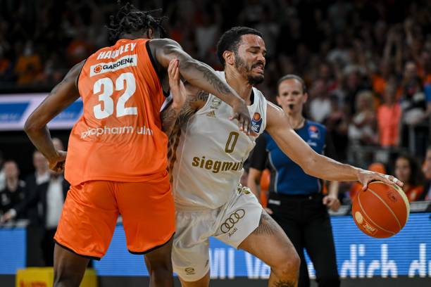 更代表着超 更代表着超